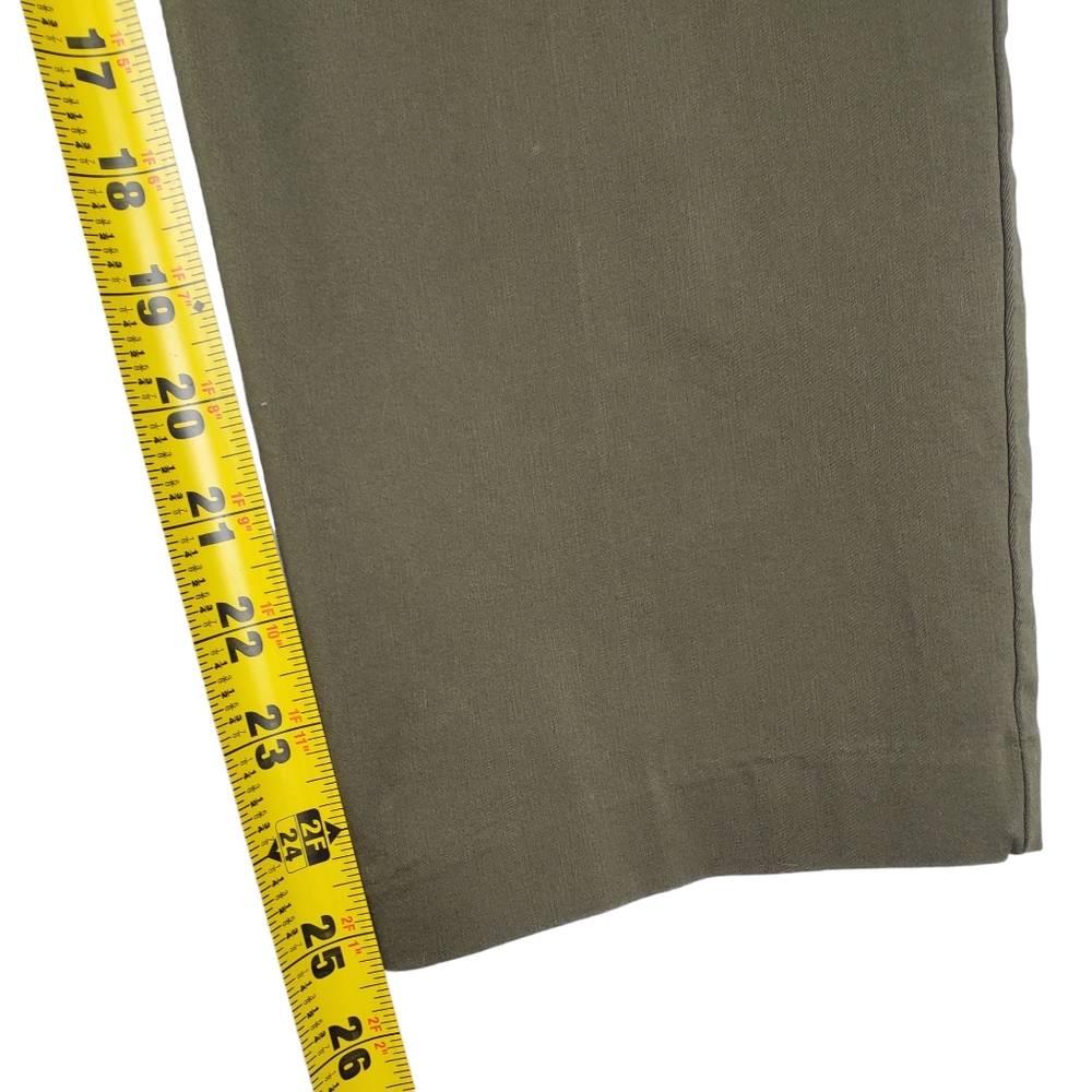 Liz Claiborne Emma Straight Leg Ankle Length  Green Womens Dress Pants Size 12 - Picture 14 of 15